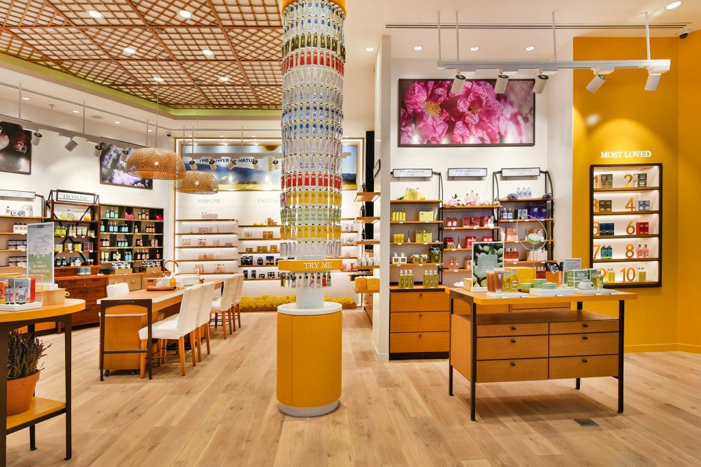 Loccitane_1987-1024×682