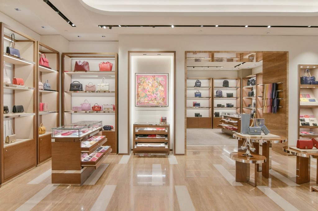 ferragamo 2759-1024×681